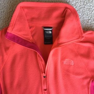 The North Face 1/4 zip